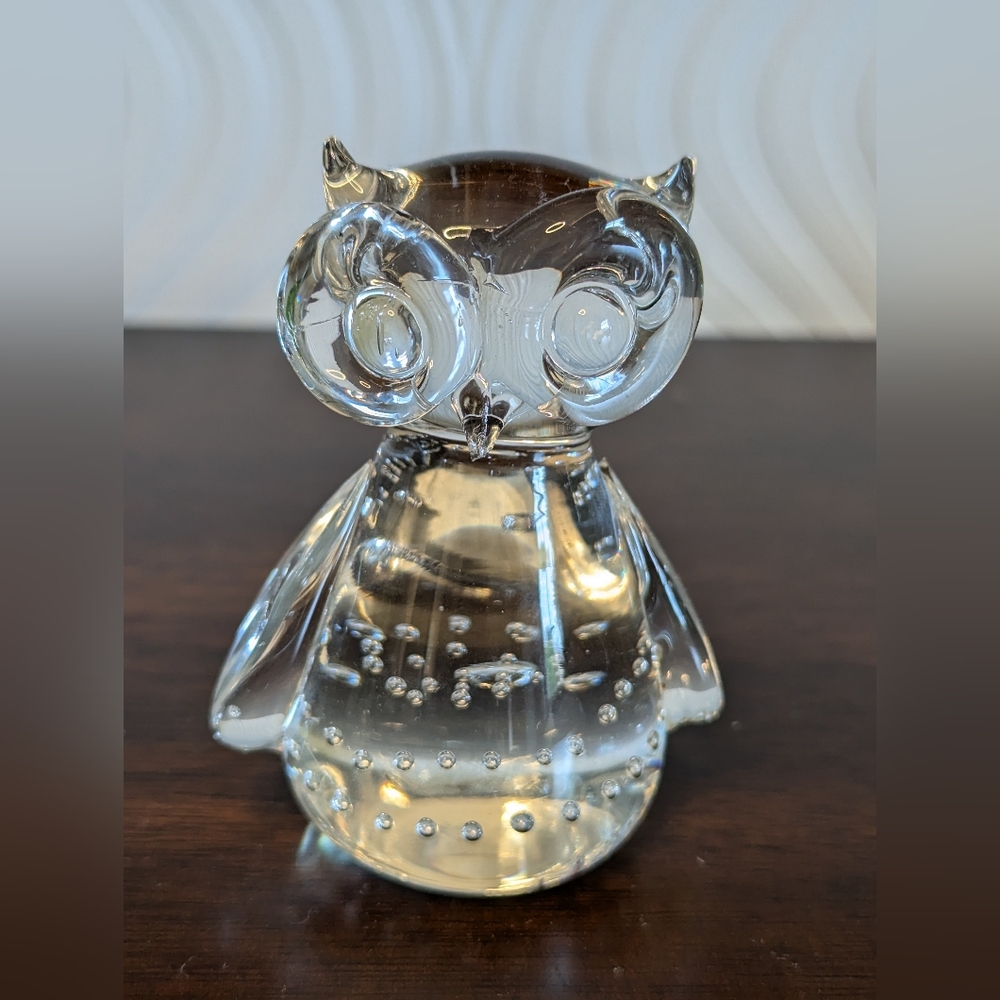 Abbott Vintage Studio Glass Owl Bubble Paperweight